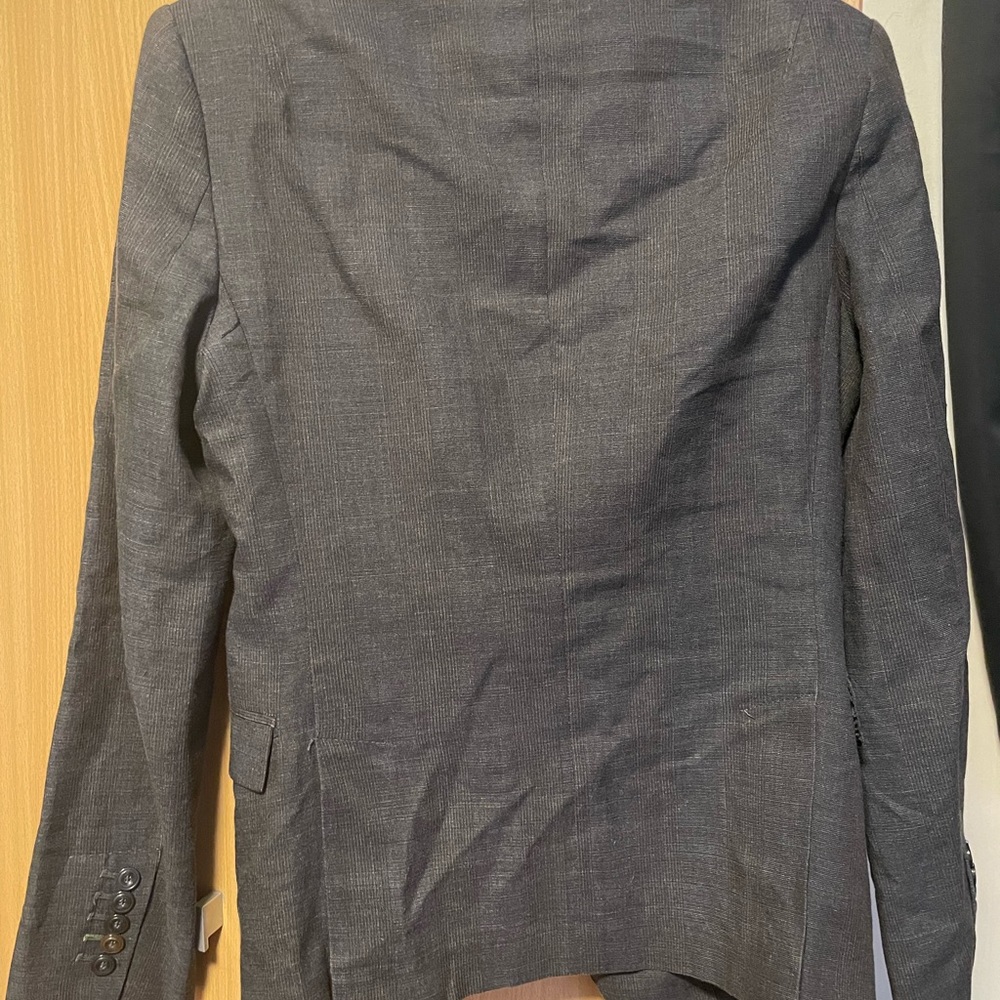 Zara man